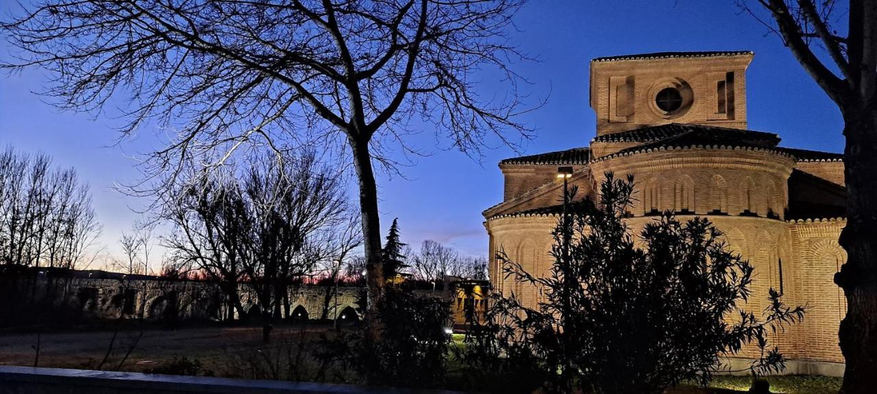 Vivienda De Uso Turistico Encrucijada De Culturas Lägenhet Salamanca Exteriör bild