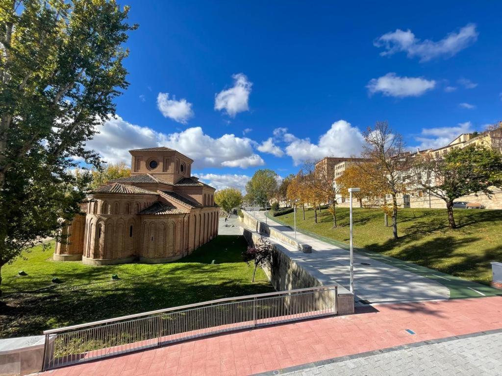 Vivienda De Uso Turistico Encrucijada De Culturas Lägenhet Salamanca Exteriör bild